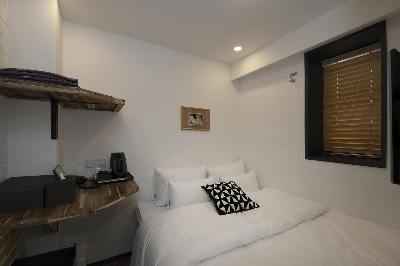 The Hotel Gray Busan Exterior photo