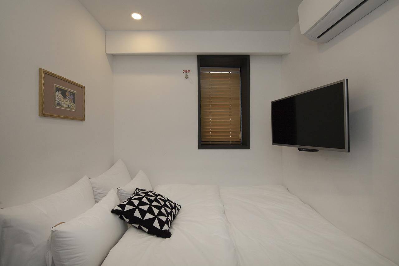 The Hotel Gray Busan Exterior photo